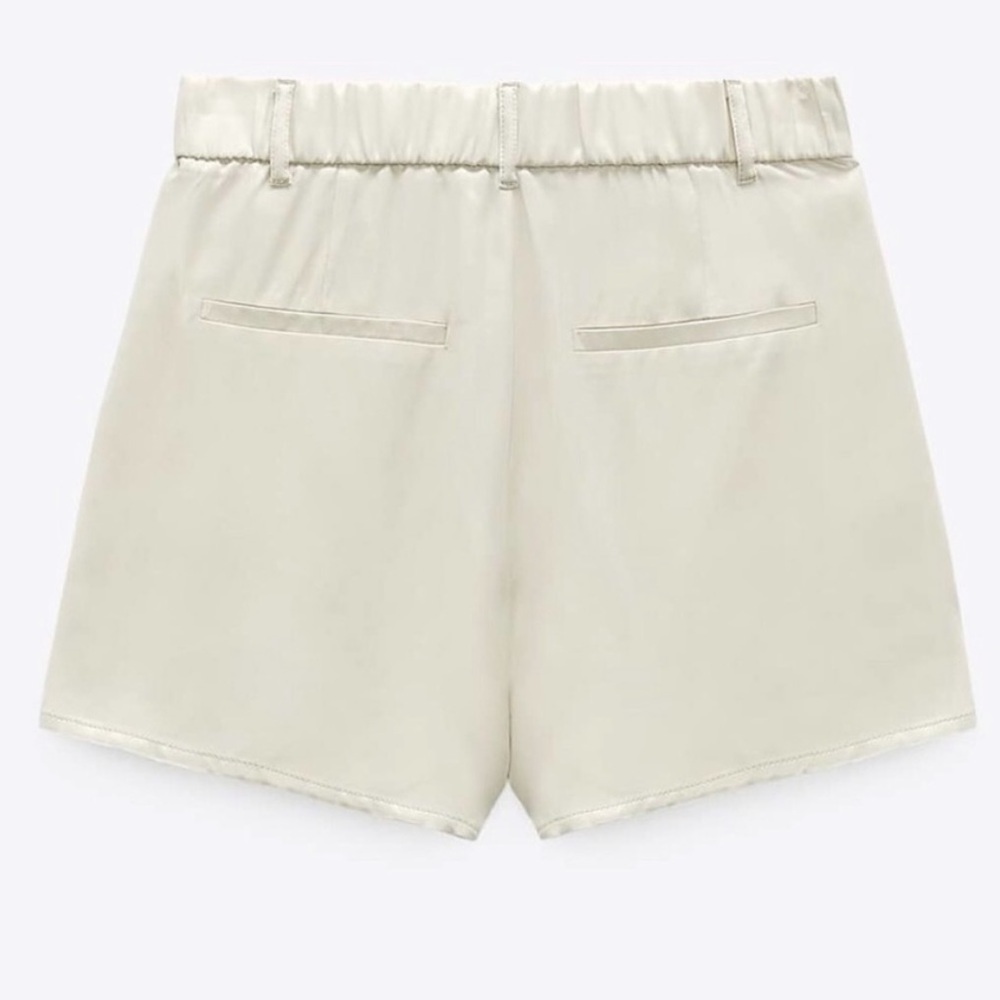 ZARA satin effect pleated shorts - Picture 3 of 7